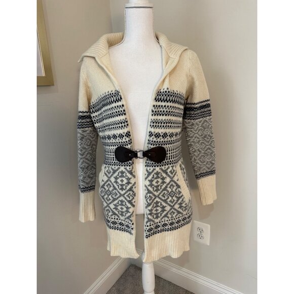 Telluride Clothing Womens Med Lambswool Blend Nordic Cardigan Sweater W/ Buckle - Picture 9 of 14